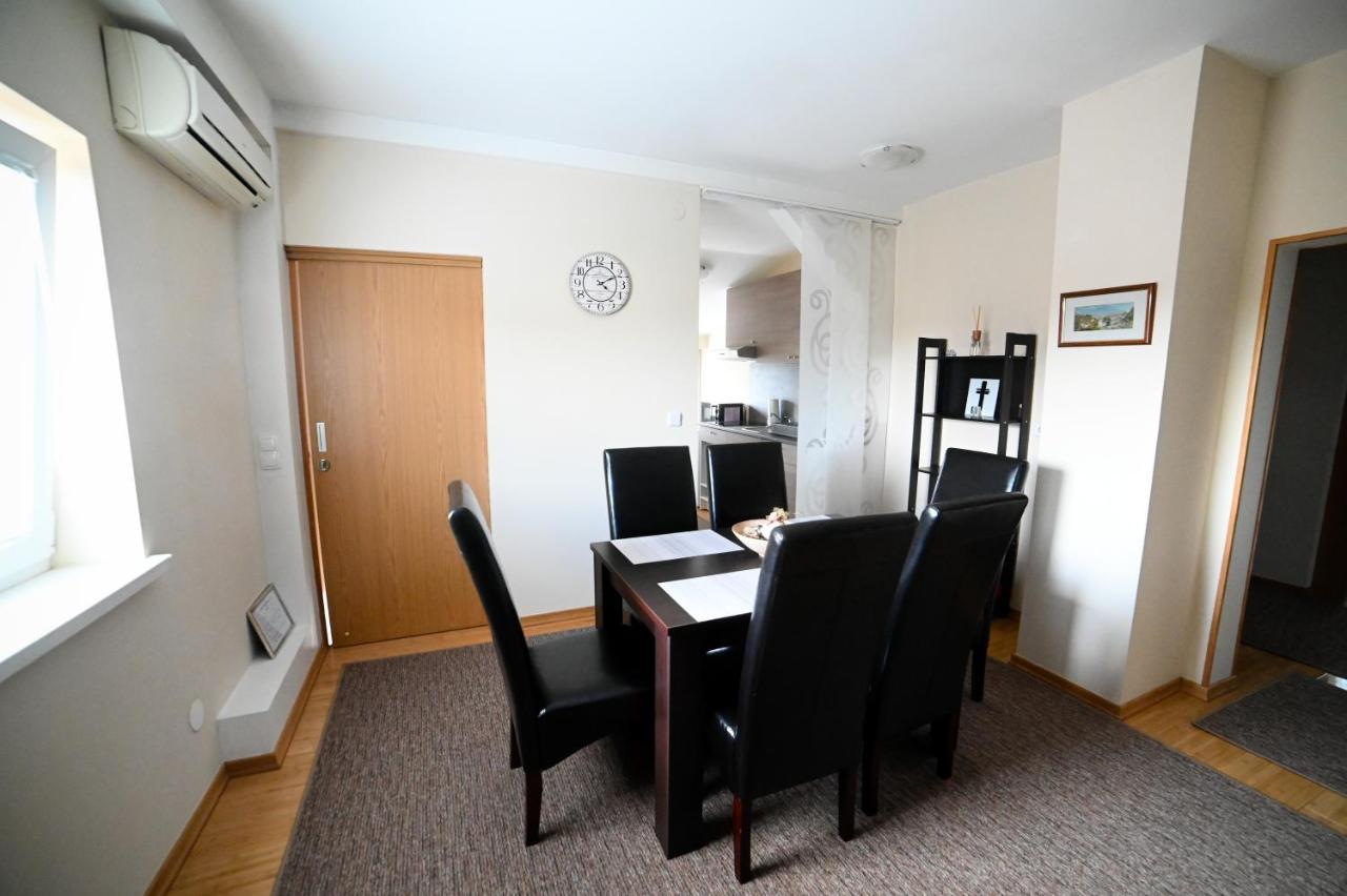 Apartman Ema Velika Gorica Exterior photo